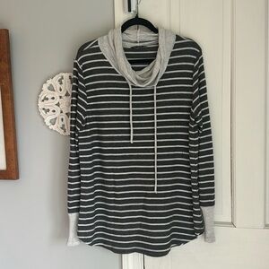 Pink Clover Cowl Neck Sweater XL Stitch Fix!